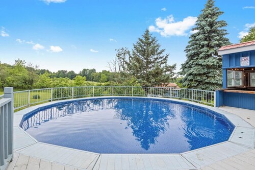 Seneca Wine Trail | Pool | Hot Tub | Outdoor Bar