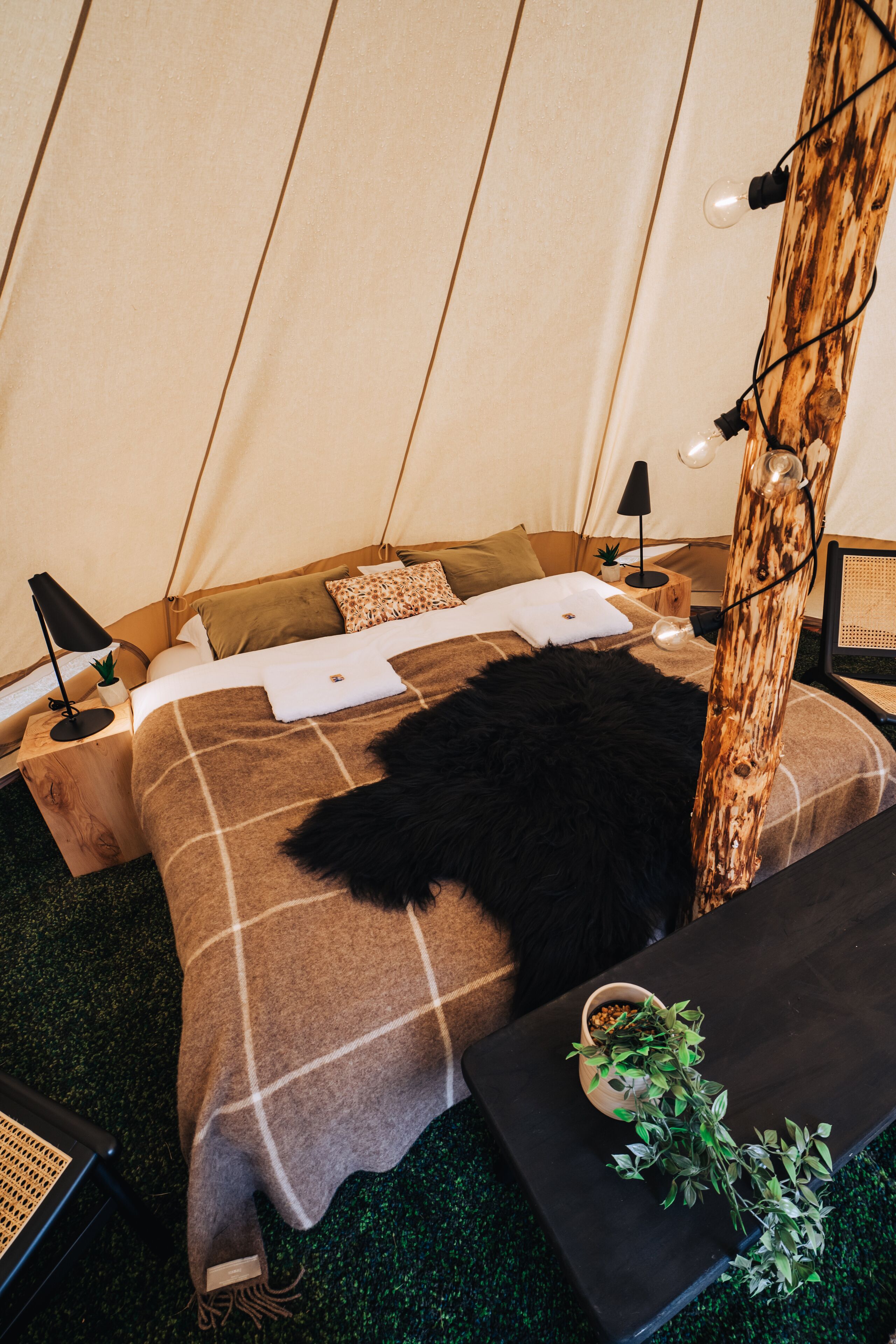Comfort Tent | 1 bedroom, free WiFi, bed sheets