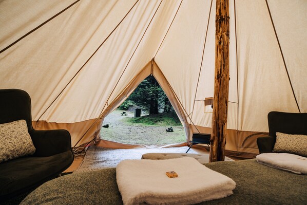 Room - Golden Circle Tents (Selfoss)