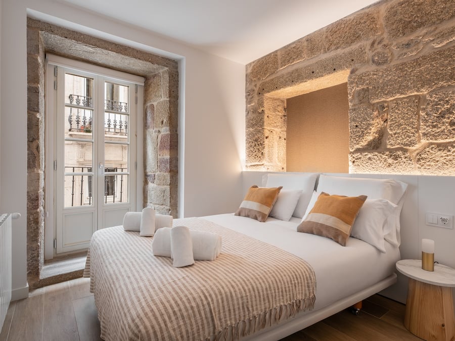 Business Apartment | Iron/ironing board, free WiFi, bed sheets