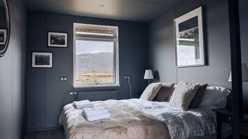 Deluxe Chalet | 4 bedrooms, free WiFi, bed sheets