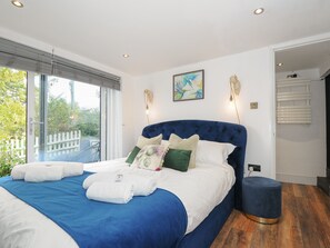 3 bedrooms, individually decorated, individually furnished, free WiFi - Moon's Cottage (Fowey)
