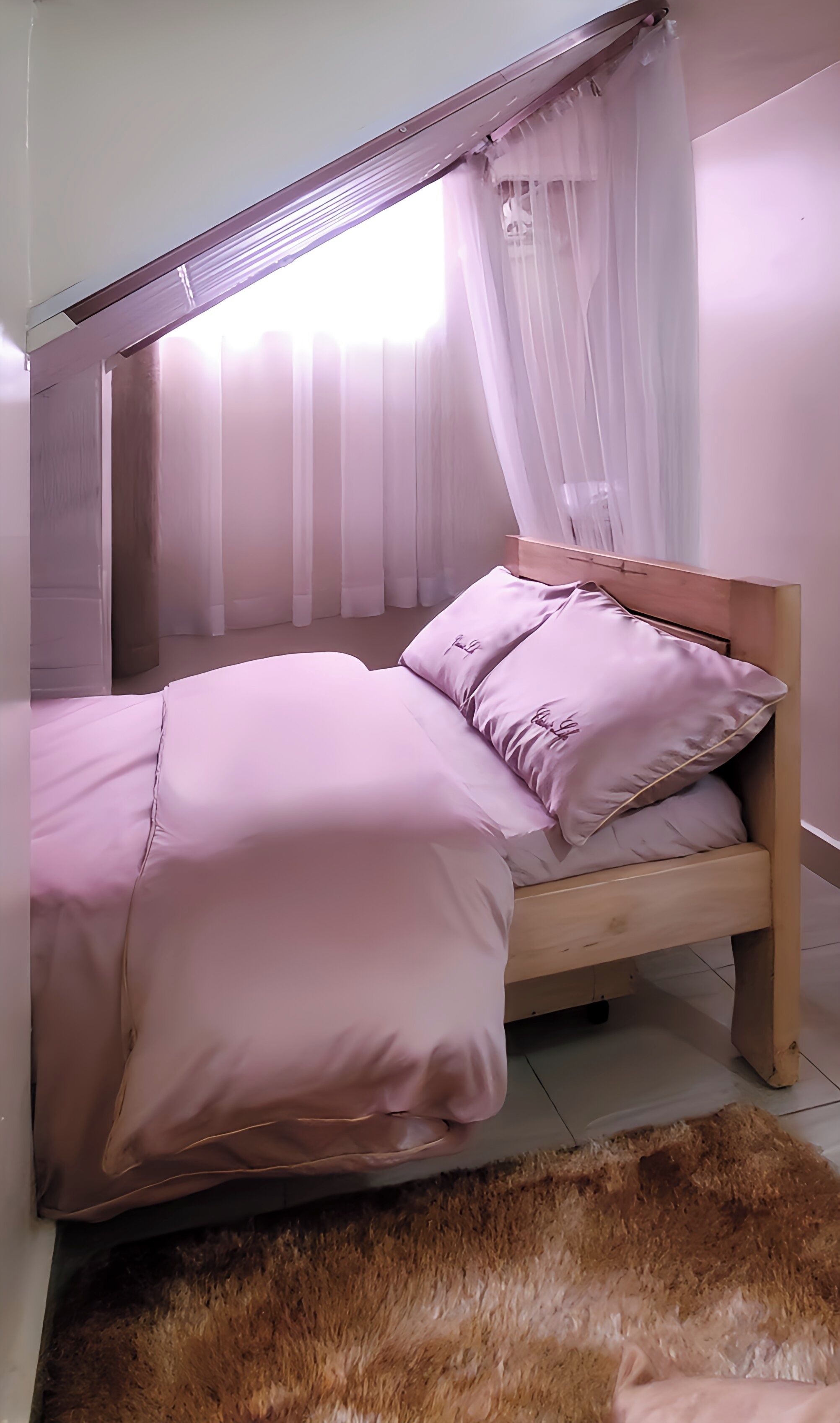 1 bedroom, in-room safe, desk, iron/ironing board