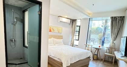 Zhuhai Dreamers Capsule Hotel