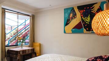 Double Room, Multiple Beds | WiFi (free), bed sheets