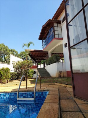 Alberca al aire libre