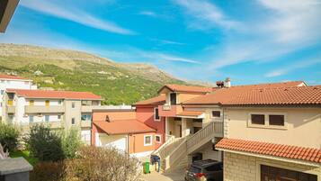 Lejlighed | Udsigt fra balkon