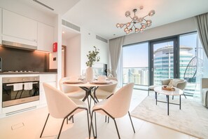 Dining - Charming 1BR at Vida Residences Dubai Marina by Deluxe Holiday Homes (Dubai)
