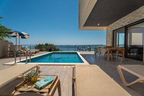 Pool - Seaview Villa Matea with 4 Bedrooms, Whirlpool, Sauna, Private pool (Lokva Rogoznica)