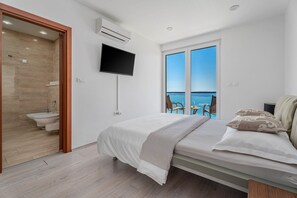 4 chambres, fer et planche à repasser, Wi-Fi, draps fournis