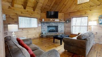 Cabin, 2 Bedrooms | Living area