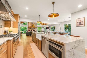 Fridge, microwave, oven, stovetop - Luxury Home for 26| 18 Acres| 2 Great Rms| Hot Tub (Banner Elk)