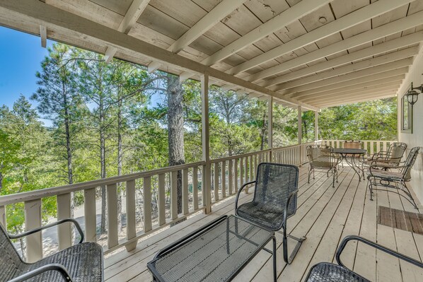 Terrace/patio - Ruidoso Cabin ~ 2 Mi to Alto Lake! (Ruidoso)