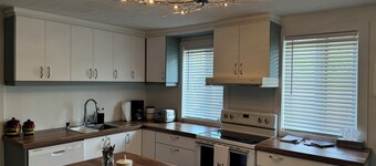 Appartement 5 1/2 à Proximité des Attractions de la Route du Fjord !