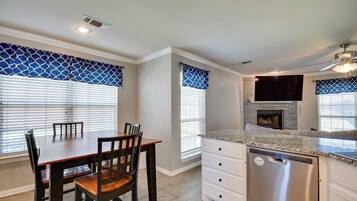 Maison (3 Bedrooms) | Intérieur