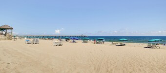 Steps to Deerfield Beach: Home w/ Private Patio!