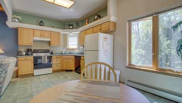 House (1 Bedroom) | Interior