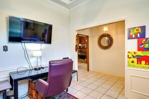 House (2 Bedrooms) | Interior - Charming Texas Escape, Near Cedar Hill State Park! (Duncanville)