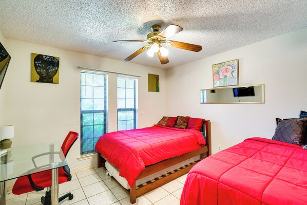 Casa (2 Bedrooms) | Interior