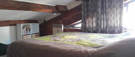 1 bedroom, iron/ironing board, bed sheets