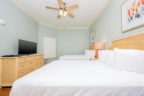 3 室のベッドルーム、アイロン / アイロン台、WiFi (無料)、ベッドシーツ