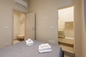 舒适公寓 | 3 多间卧室、高档床上用品、羽绒被、熨斗/熨衣板