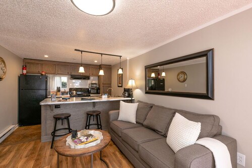 The Lower Berne offers all the conveniences of home in a secluded wooded setting