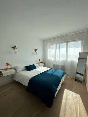 4 soverom, strykejern/-brett, wi-fi (inkludert) og sengetøy