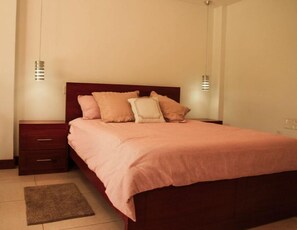1 chambre, Wi-Fi gratuit, draps fournis