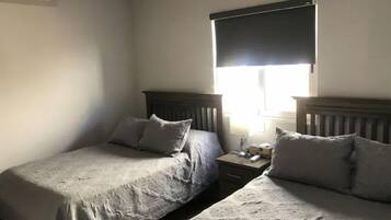 2 bedrooms
