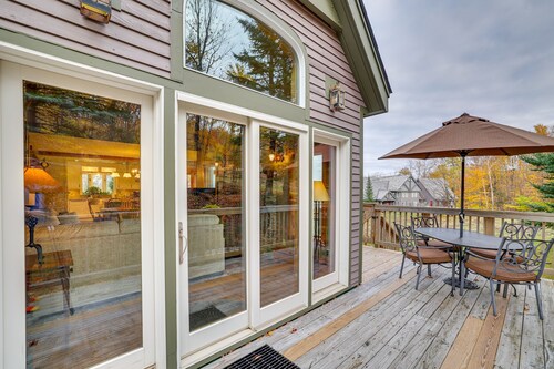 Ski-In/Ski-Out w/ Sauna in Jay Ski Peak Resort!