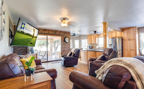 Fountain Cove Mesa 2 Bedroom Townhouse by RedAwning