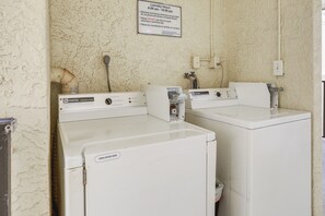 Căn hộ (2 Bedrooms) | Nội thất