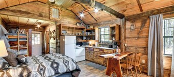 Quaint Abbeville Cabin Studio w/ Gas Grill!