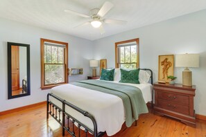 Interior - Mount Dora Home: Private Pool, Spa & Tropical Bar! (Mount Dora)