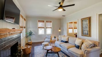 Casa (2 Bedrooms) | Interior