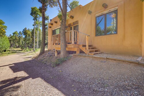Cozy Amalia Cabin ~ 3 Mi to Endless Blue Resort
