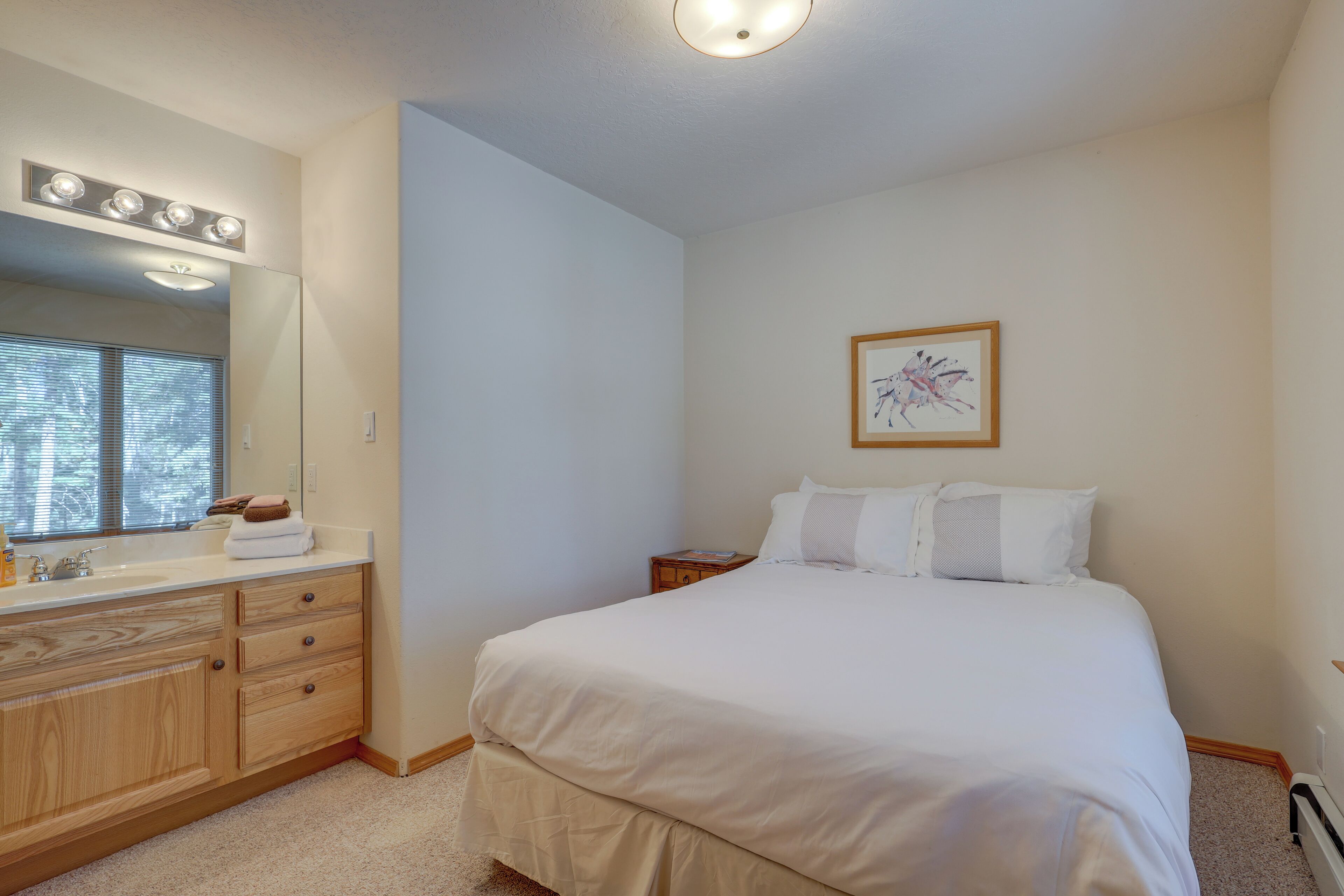 House (2 Bedrooms) | Interior