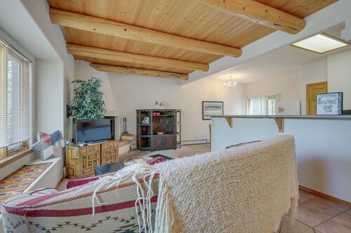 Cozy Amalia Cabin ~ 3 Mi to Endless Blue Resort