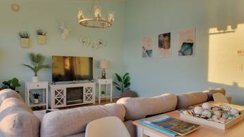 Villa (6 Bedrooms) | Interior