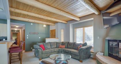 Amalia Mountain Getaway w/ Deck, Fireplace!