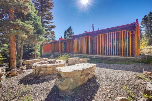 Amalia Mountain Getaway w/ Deck, Fireplace!