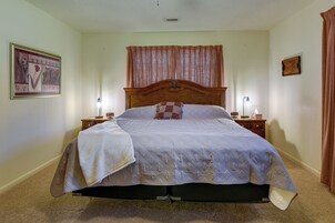 House (4 Bedrooms) | Interior