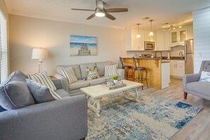 Apartment (1 Bedroom) | Interior