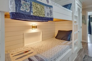 Apartment (1 Bedroom) | Interior