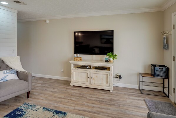 Apartment (1 Bedroom) | Interior