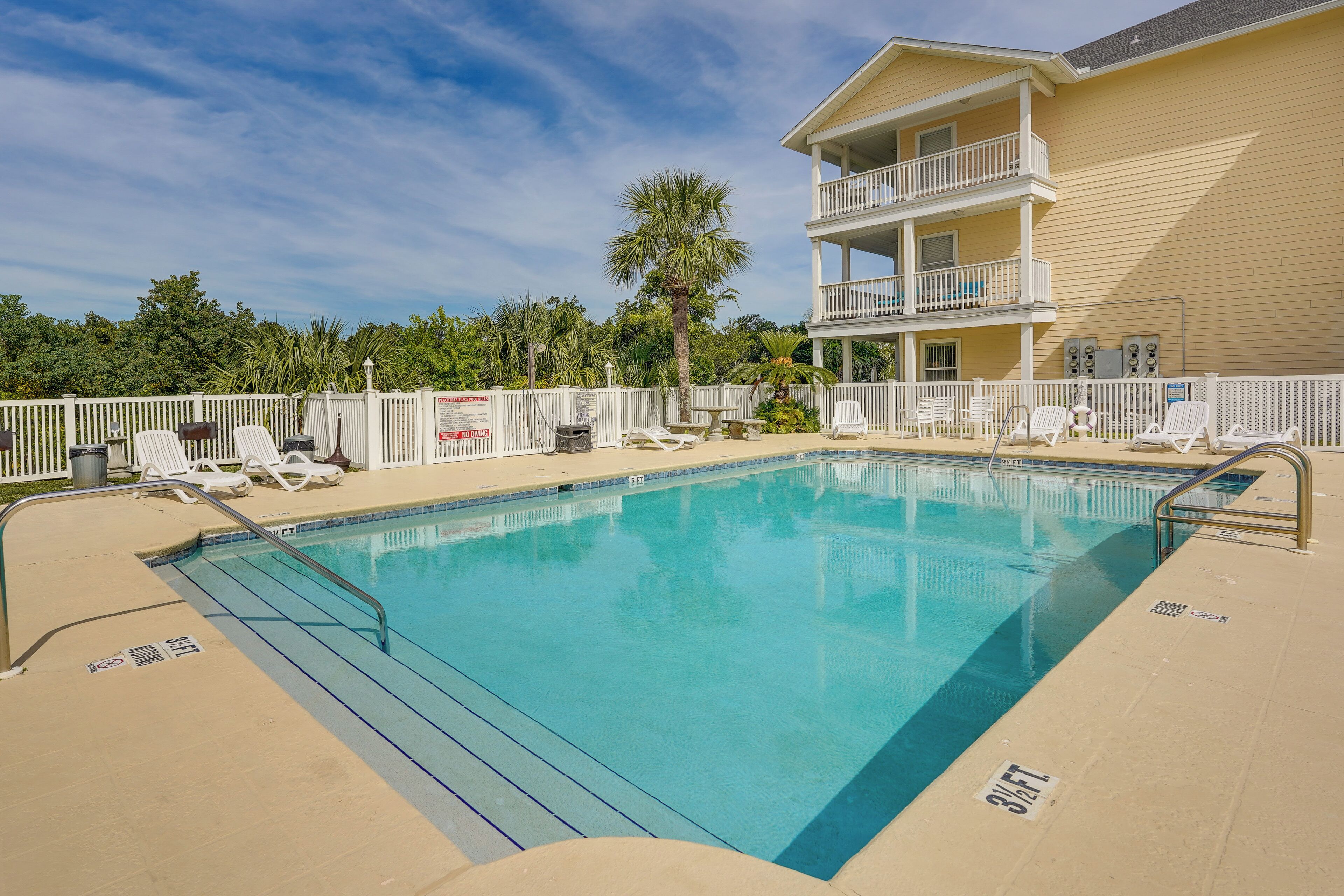 Apartment (1 Bedroom) | Interior