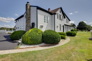 Casa (Multiple Bedrooms) | Parte interna