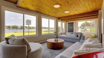 Nhà (Multiple Bedrooms) | Mặt tiền nơi lưu trú