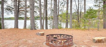 Boat Dock & Fire Pit: Lakefront Monico Home!